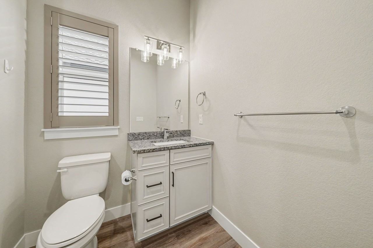 1760 Barefoot Dr - Photo 7 of 25