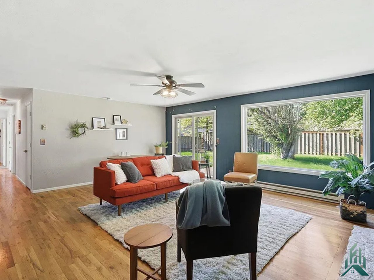 977 Nw Cleveland Ave - Photo 3 of 16
