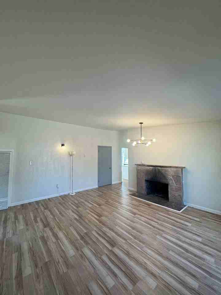 103 Pueblo Way - Photo 2 of 49