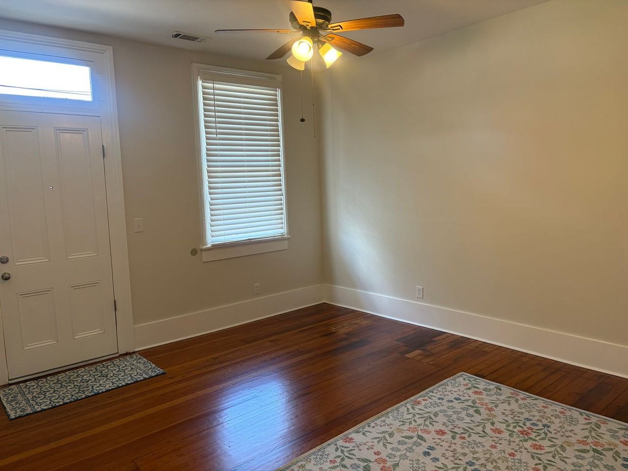 515 Cadiz St - Photo 3 of 10