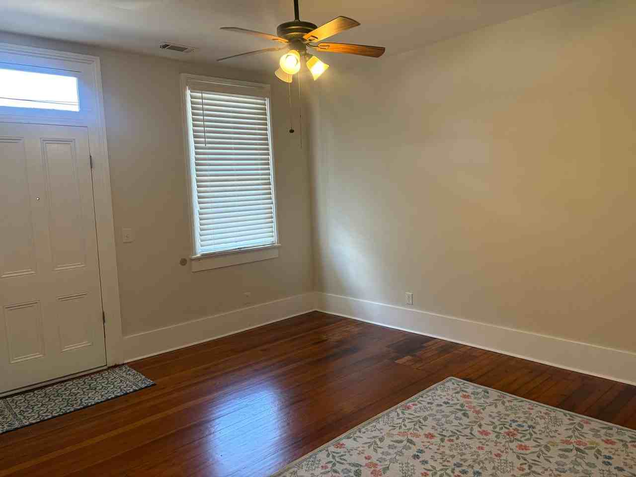 515 Cadiz St - Photo 4 of 10