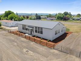 featured image of 9015 Community Club Rd