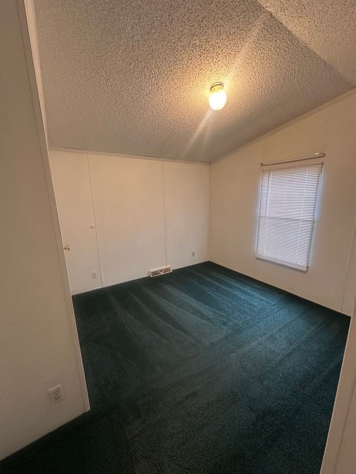 116 Dream Ct - Photo 3 of 13