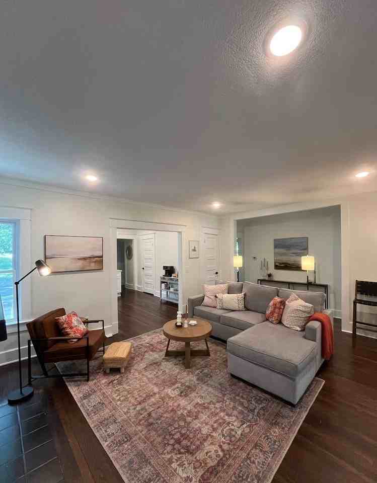 8201 W 80th St - Photo 4 of 20