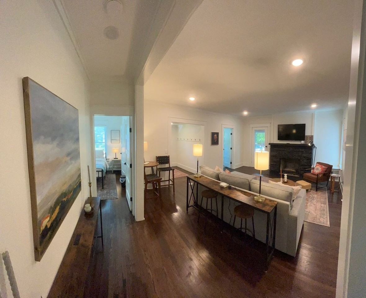 8201 W 80th St - Photo 6 of 20