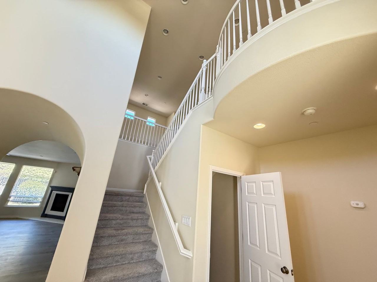 1456 Eaglesfield Ln - Photo 2 of 19
