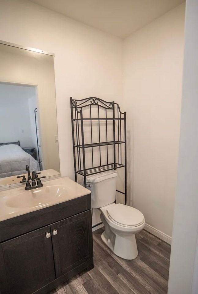 2021 Euclid Ave #1A - Photo 7 of 15