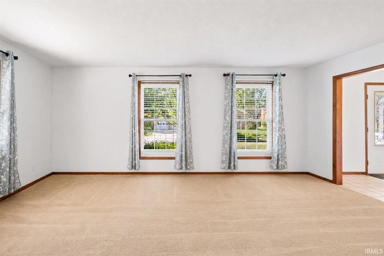 2600 Wilshire Ave - Photo 4 of 28