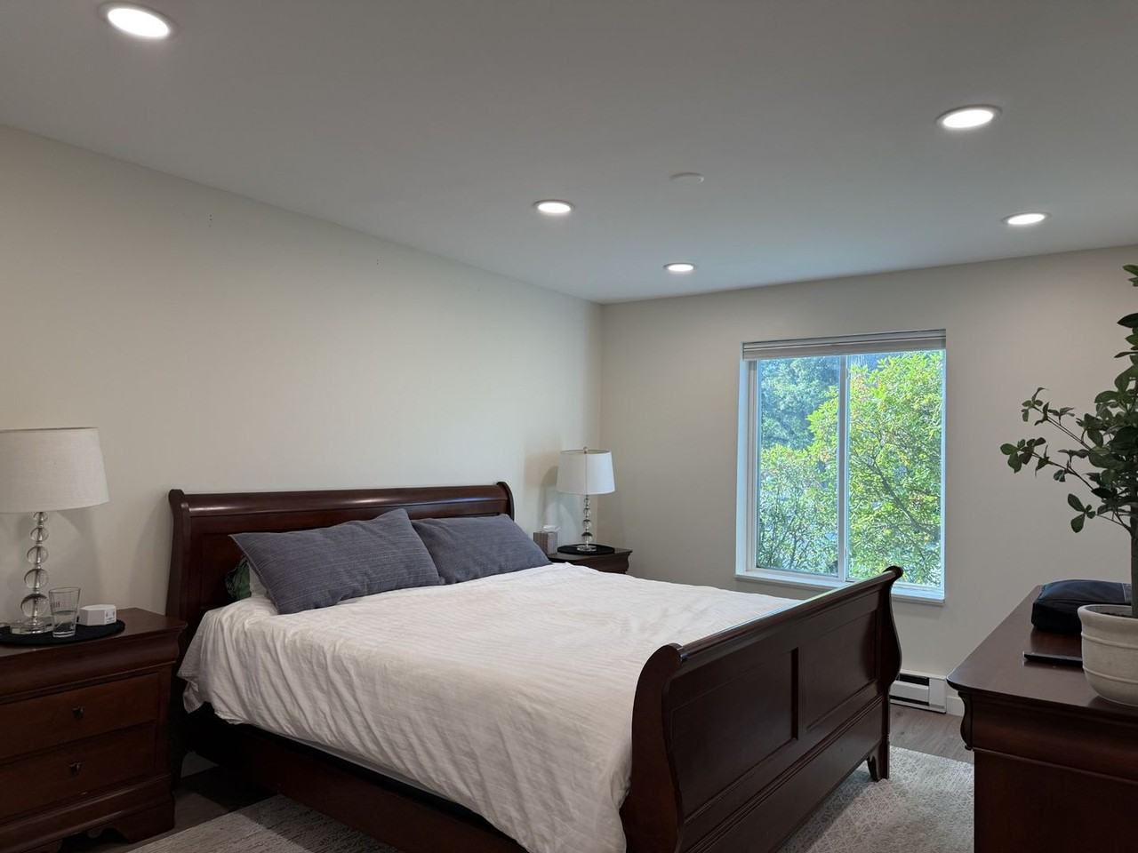 18 Ocean St - Photo 7 of 12