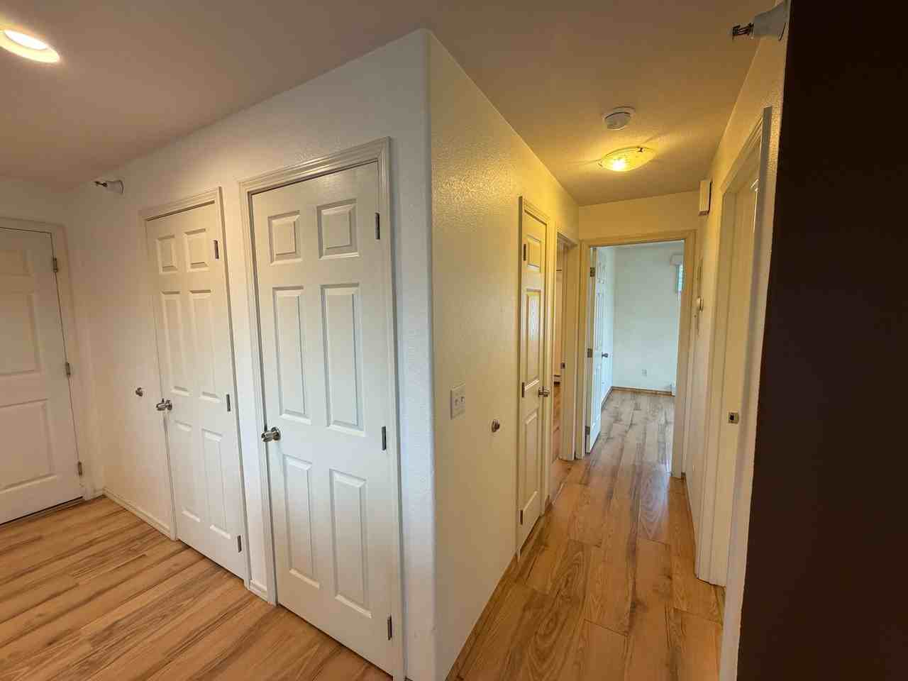 540 Eyak Dr - Photo 7 of 14