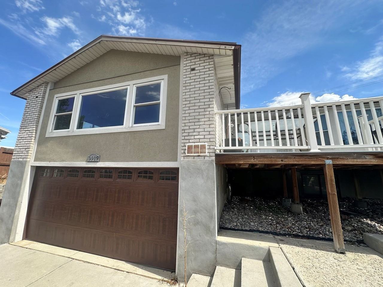 9919 S Lannae Dr - Photo 2 of 7