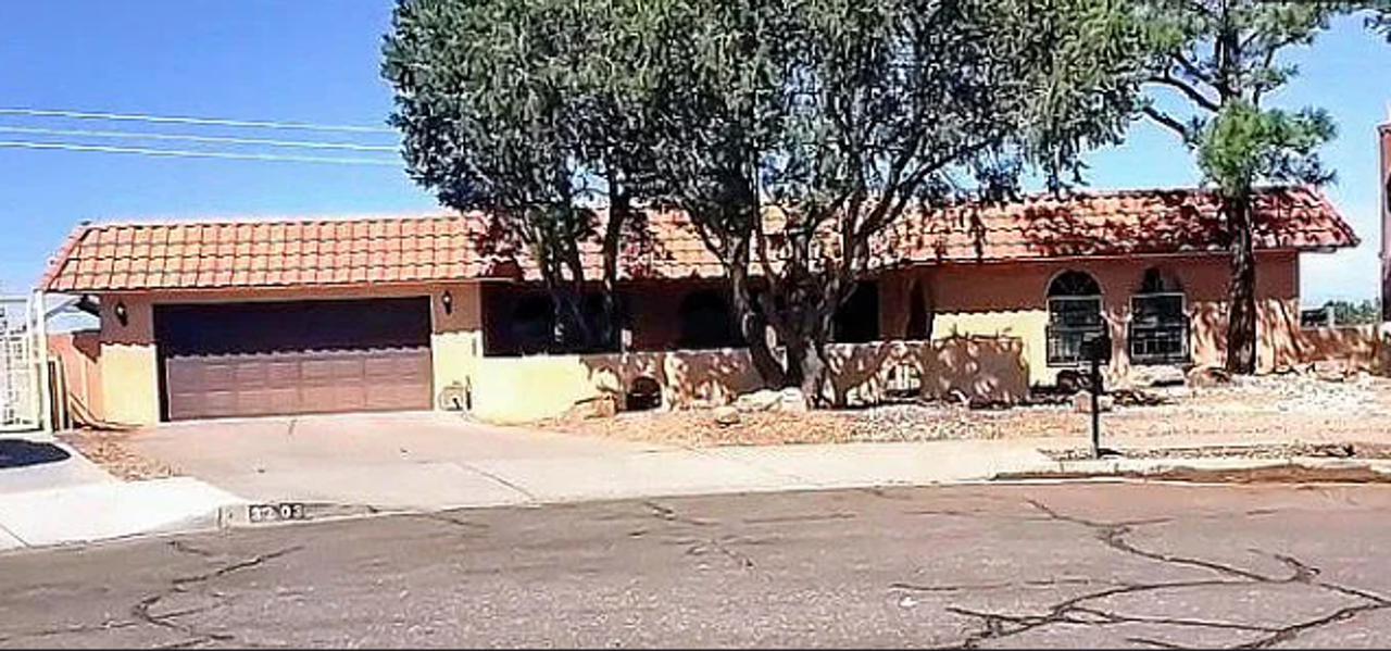 3203 Embudito Dr Ne - Photo 2 of 8