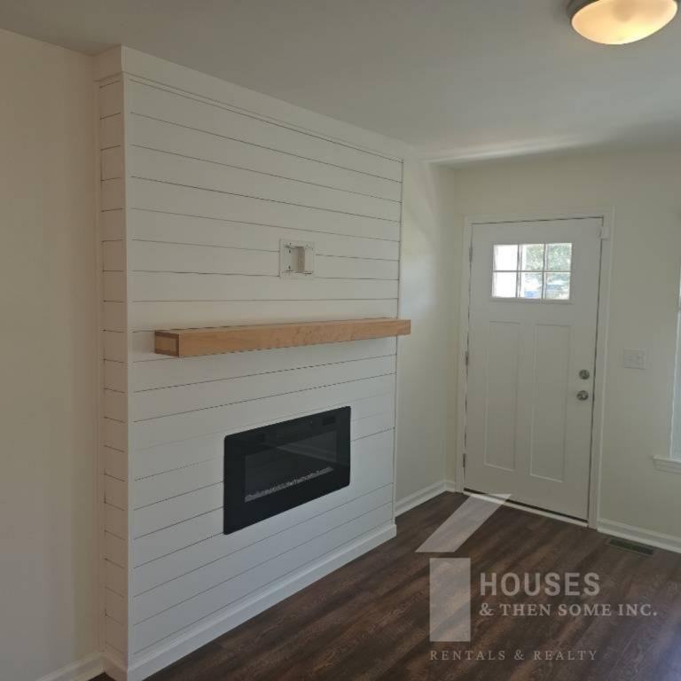 5 Haley Ct - Photo 2 of 21