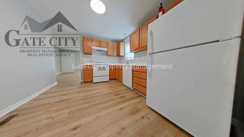 22 King Row - Photo 2 of 15