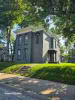 featured image of 712 S Union St