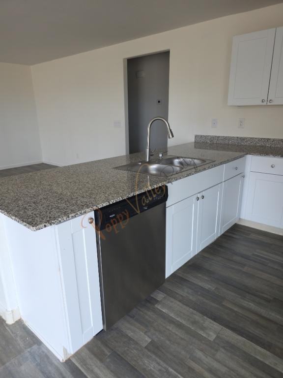 3471 E Ames Ave - Photo 4 of 13