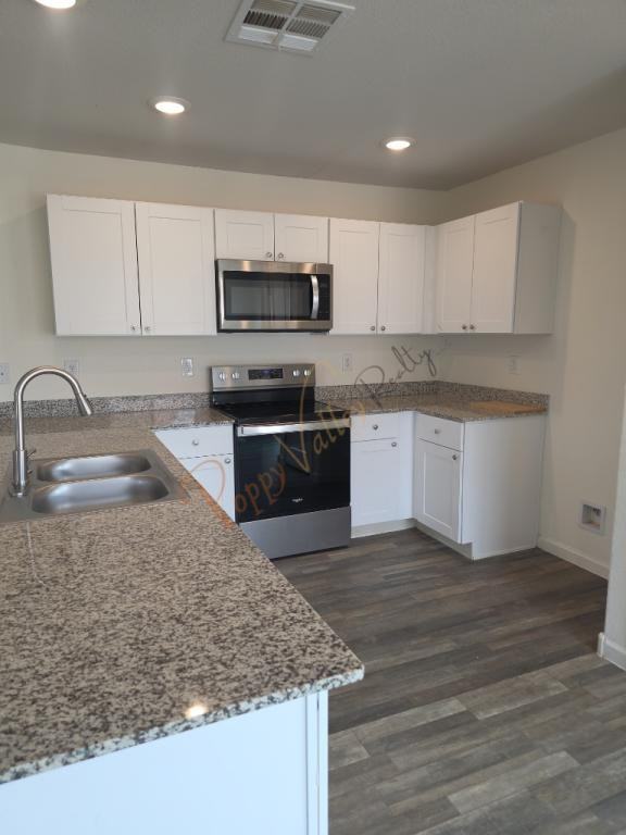 3471 E Ames Ave - Photo 5 of 13