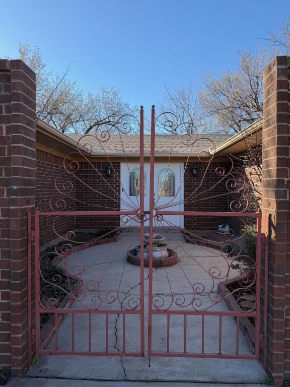 6936 Nw Sprucewood Dr - Photo 3 of 20