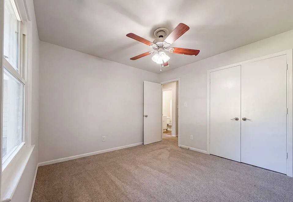 5315 Westminster Drive - Photo 5 of 12