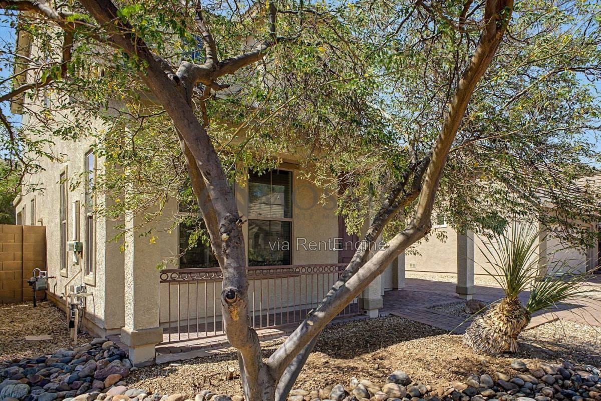 3421 W Florimond Rd - Photo 4 of 10