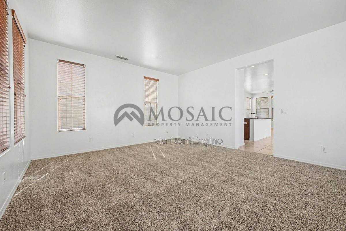 3421 W Florimond Rd - Photo 7 of 10