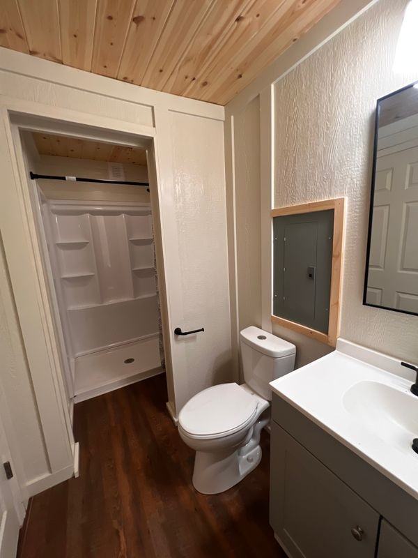 780 Main St - Photo 5 of 7