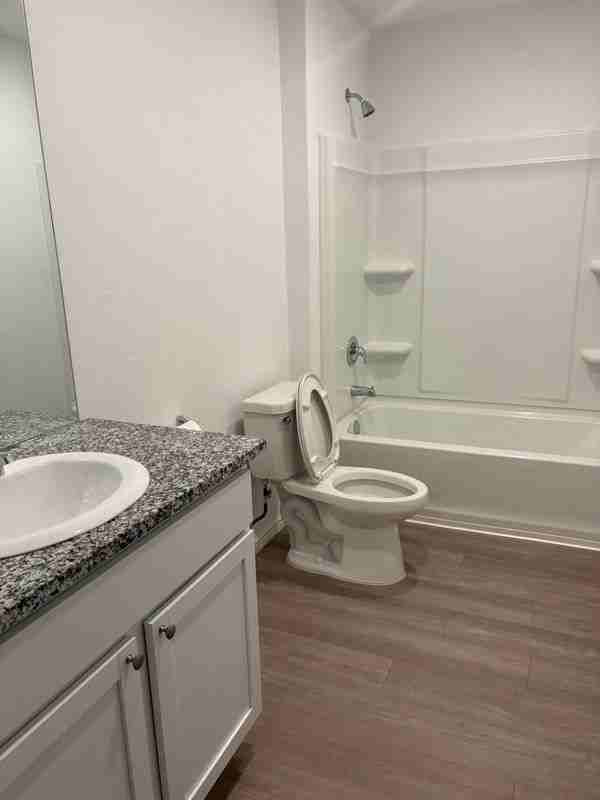 930 Cook Bnd - Photo 2 of 14
