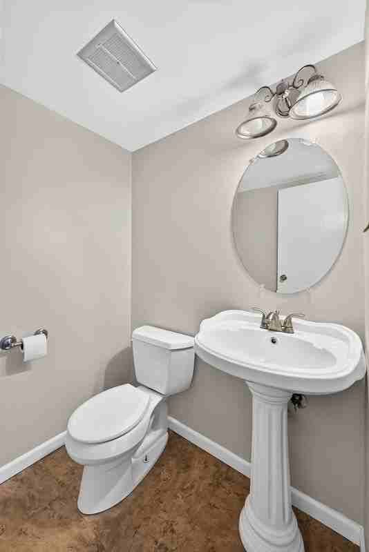 13391 Hiddendale Ln - Photo 7 of 44