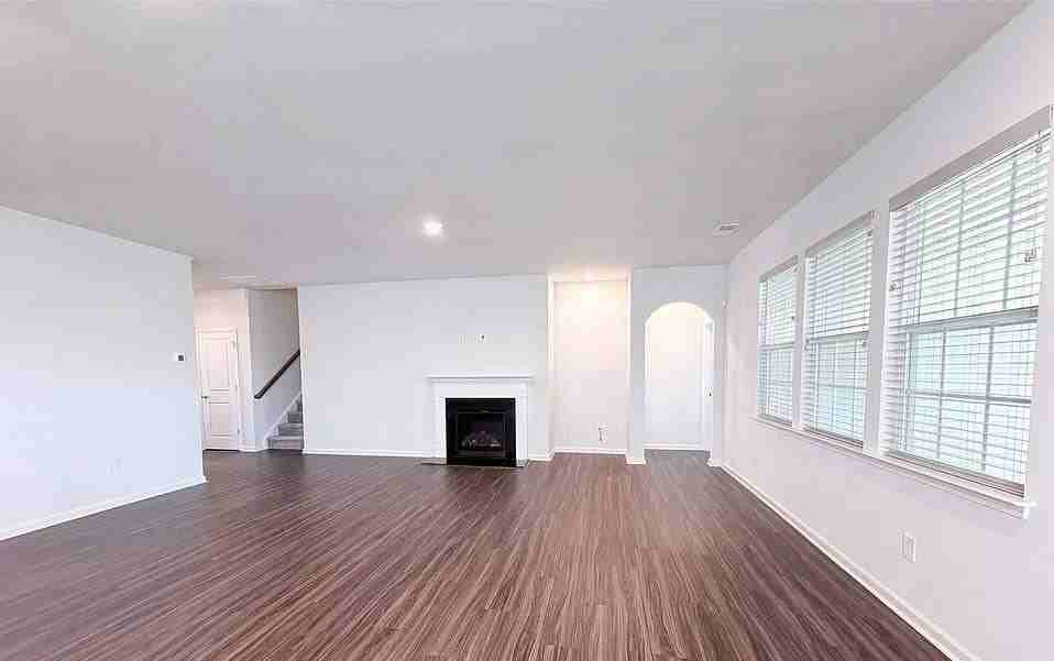 192 Abersham Drive - Photo 7 of 12