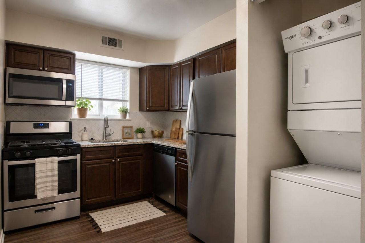 Glen Ridge Apartment Homes - Photo 2 of 19