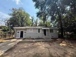 featured image of 2836 Knox St