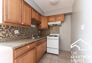5820 N Sheridan Rd #409 - Photo 1 of 1