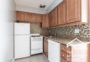 5820 N Sheridan Rd #509 - Photo 1 of 1