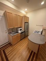 1242 N Bosworth Ave #1F - Photo 1 of 1