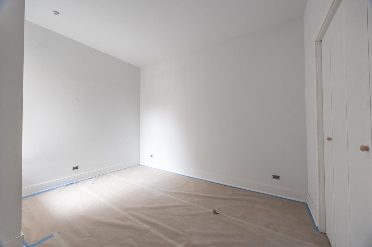 4335 N Dayton St #2 - Photo 7 of 12
