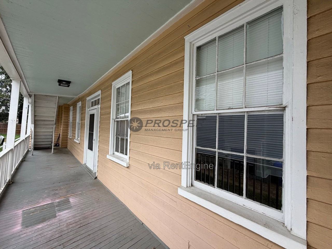 26 Ashton St #A - Photo 2 of 16