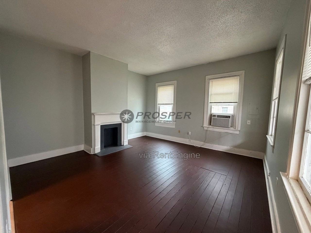 26 Ashton St #A - Photo 4 of 16