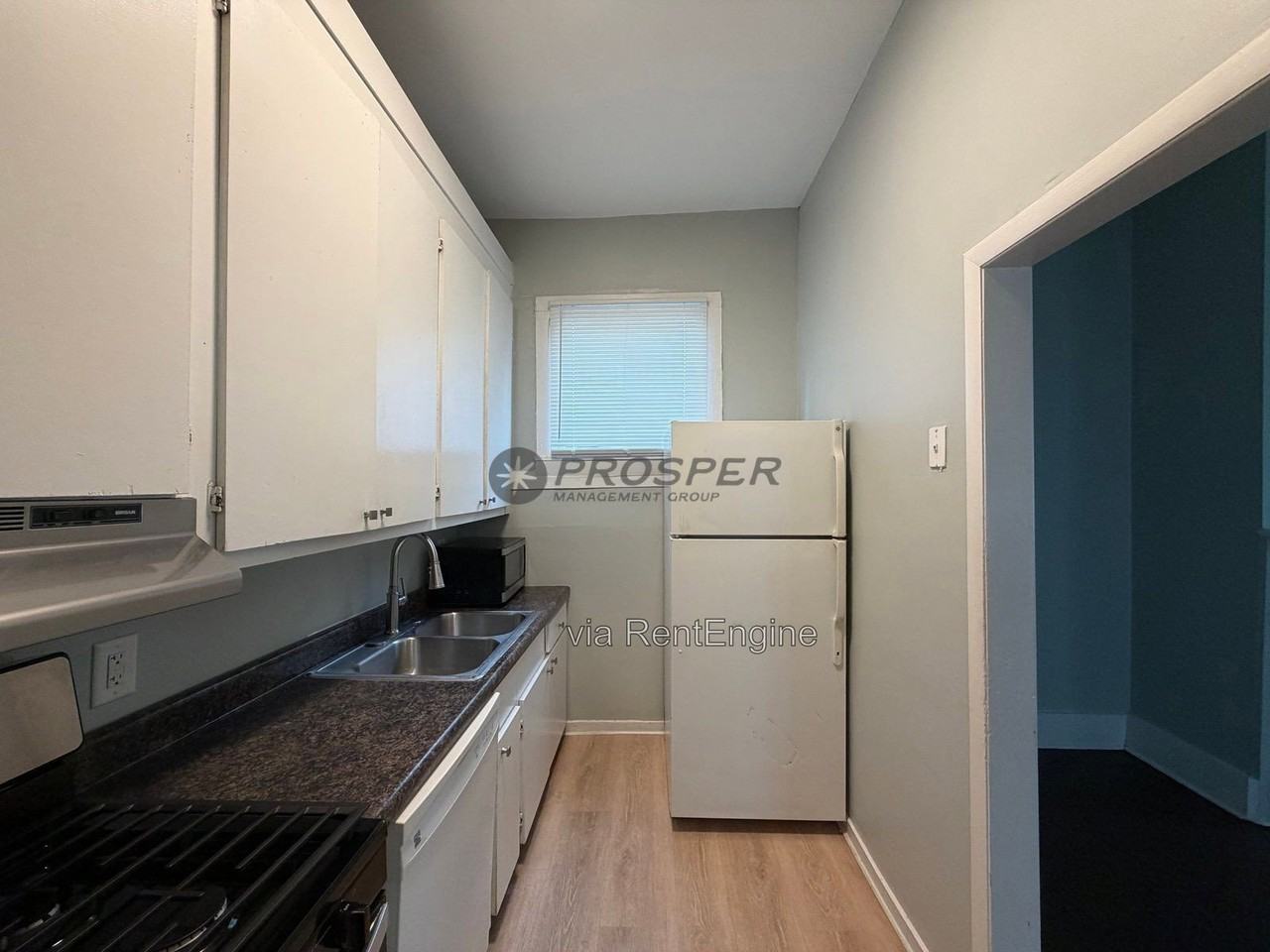 26 Ashton St #A - Photo 7 of 16