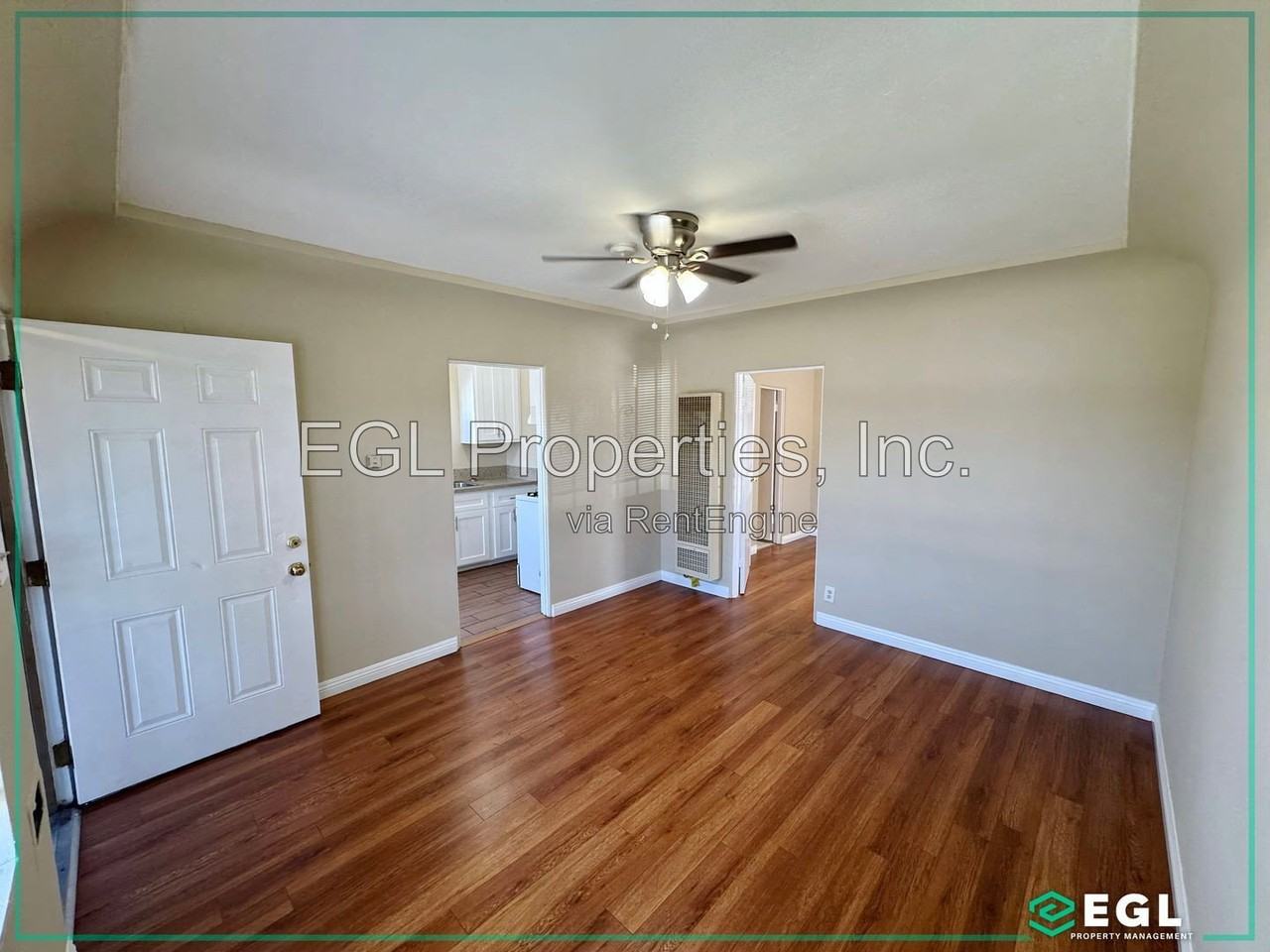 648 W 91st St - Photo 3 of 9