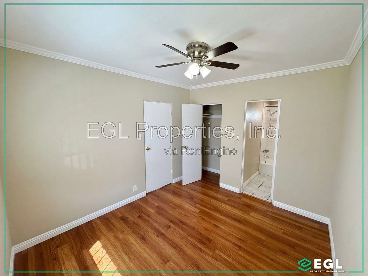 648 W 91st St - Photo 7 of 9