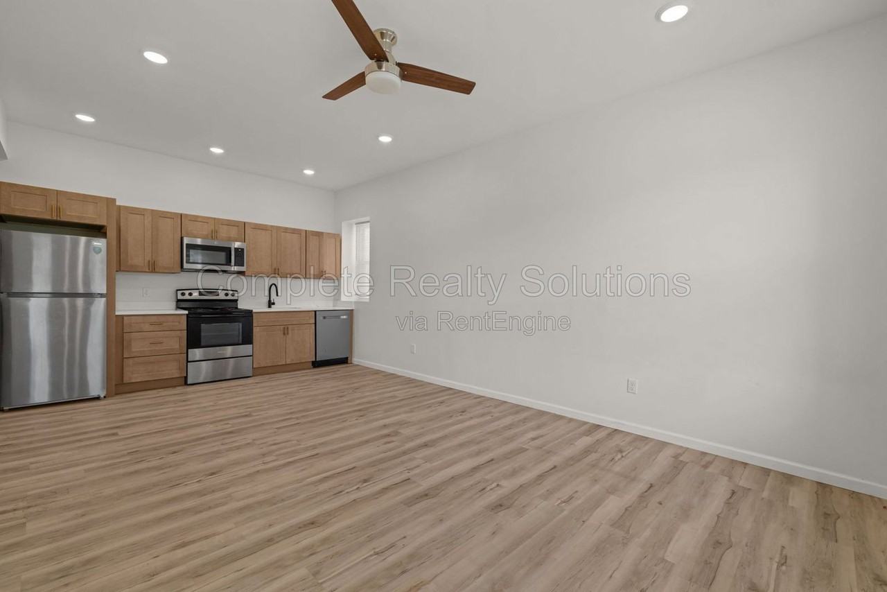 3255 Nebraska Ave #3253-2N - Photo 2 of 23