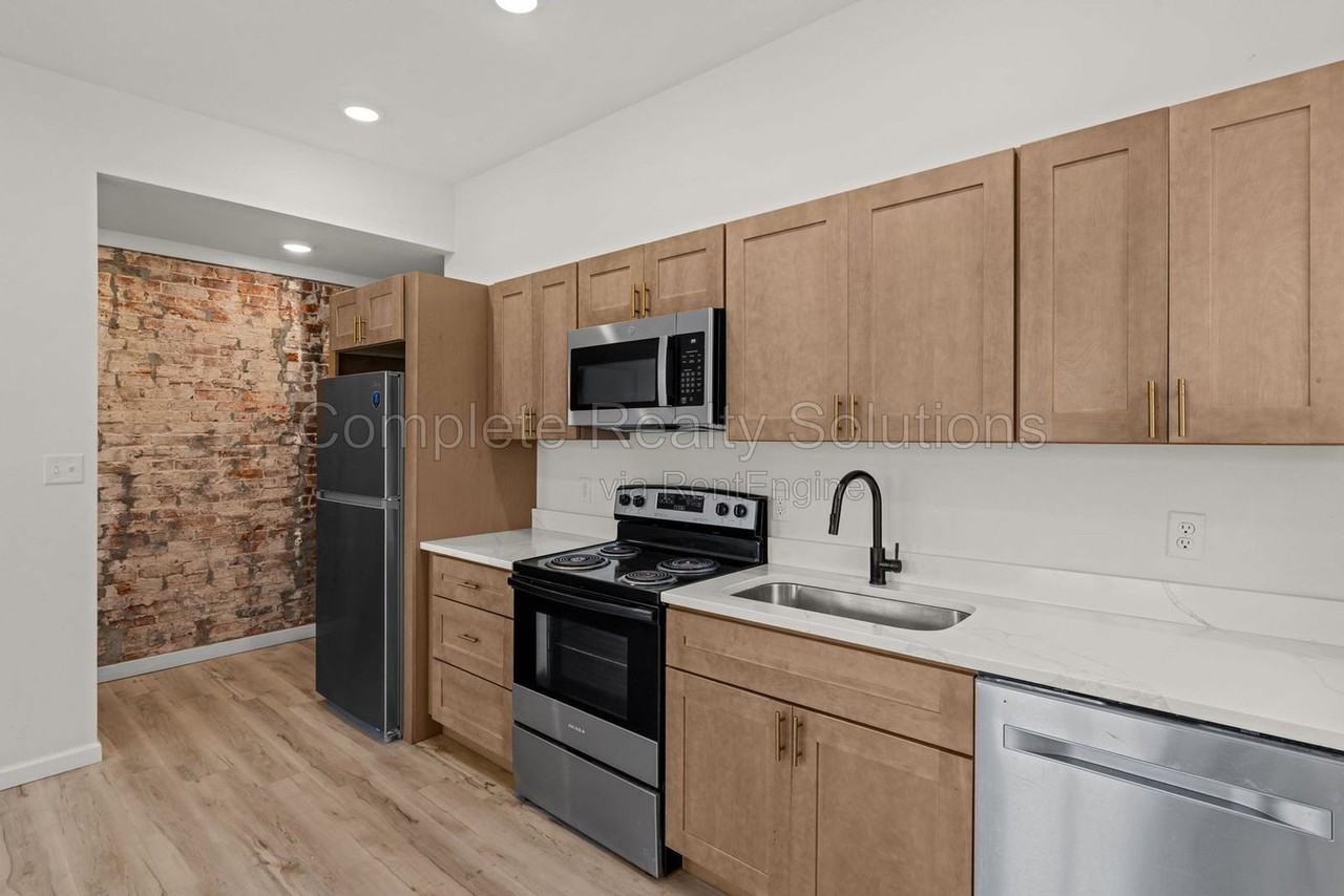 3255 Nebraska Ave #3253-2N - Photo 3 of 23