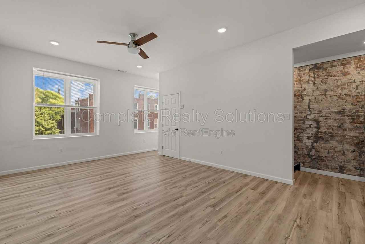 3255 Nebraska Ave #3253-2N - Photo 6 of 23