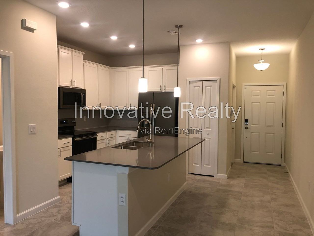10046 Red Eagle Dr - Photo 2 of 24