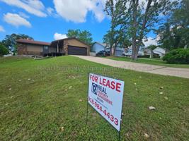 featured image of 18341 Woodcrest Ln