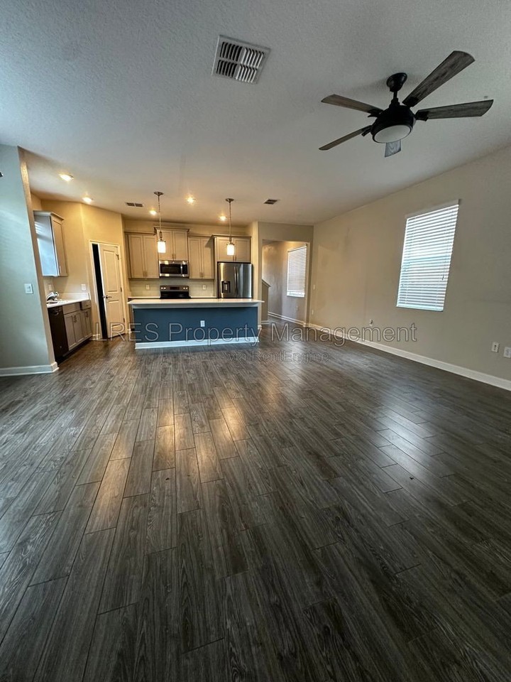 11830 Philosophy Way - Photo 4 of 35