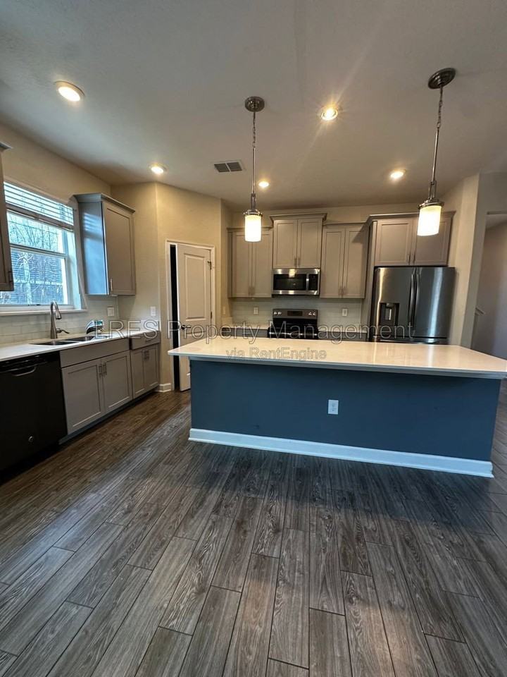 11830 Philosophy Way - Photo 5 of 35