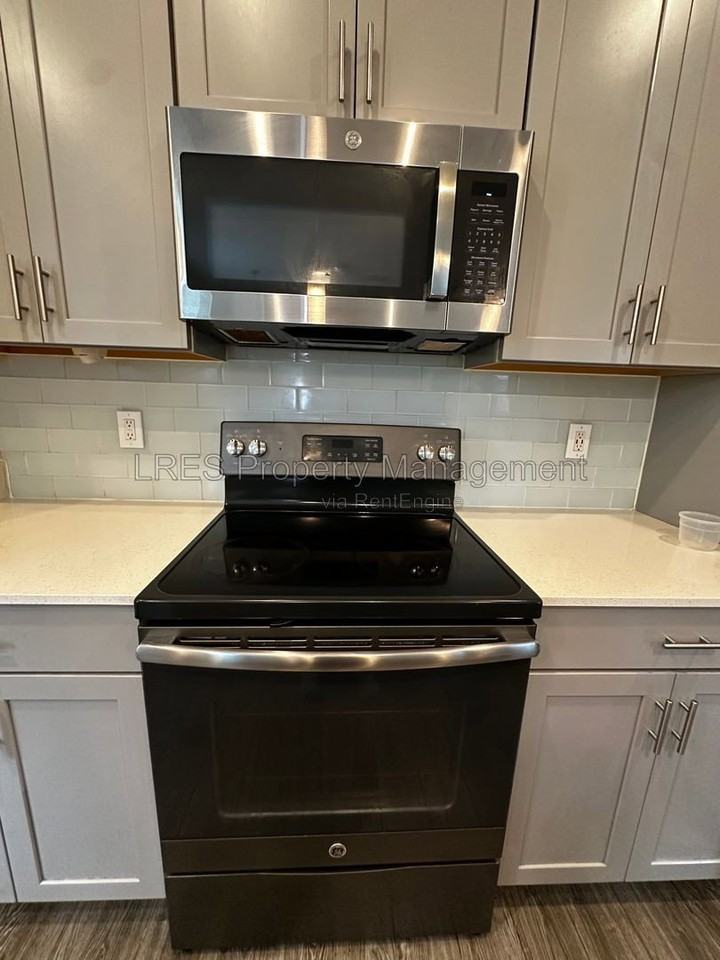 11830 Philosophy Way - Photo 6 of 35