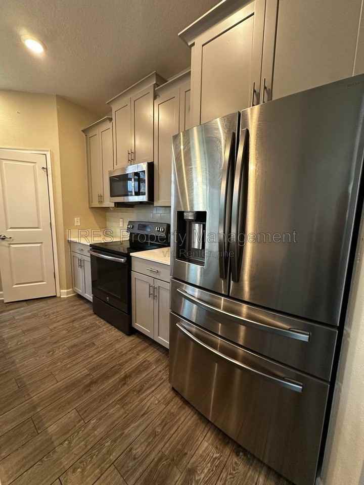 11830 Philosophy Way - Photo 7 of 35