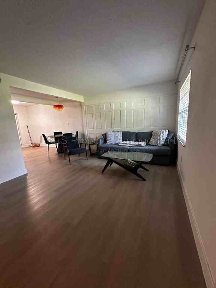 3104 Harrison Ave #11 - Photo 6 of 40